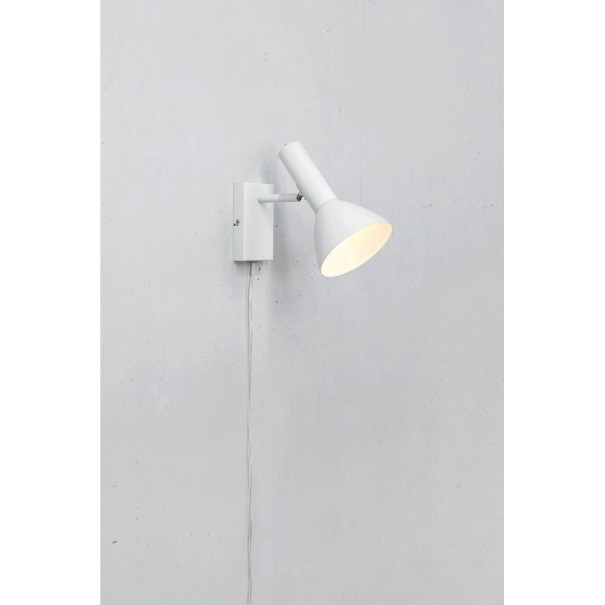 Markslöjd 108689 - Nástenná lampa METRO 1xE27/40W/230V biela